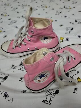Converse Chuck Taylor All Star Kids High Top Pink/White Canvas Sneakers US 12.5